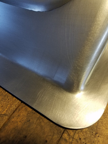 Raised bed floor tubs