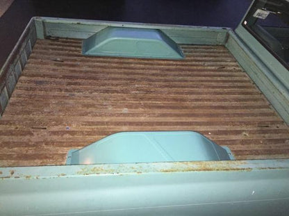 Raised bed floor tubs