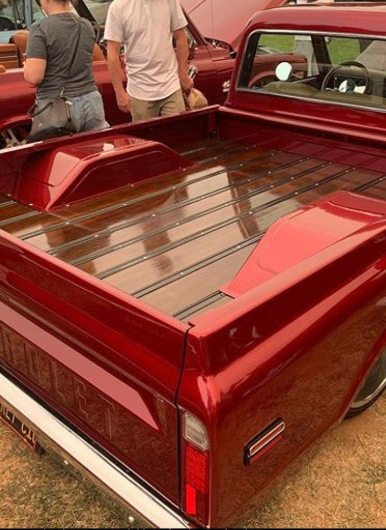 Raised bed floor tubs