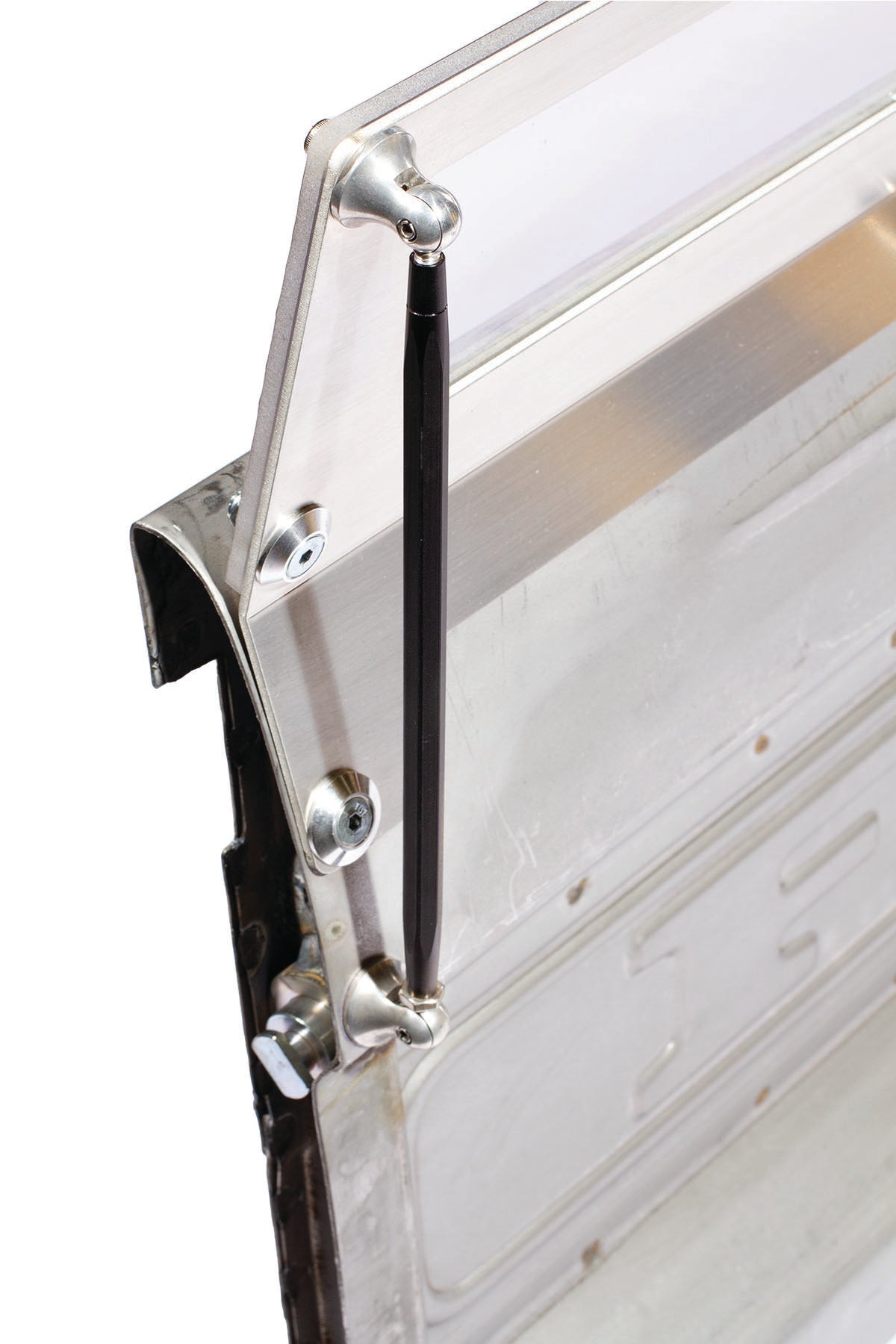 F100 Aluminum / Polycarbonate Tailgate Mounted Wing