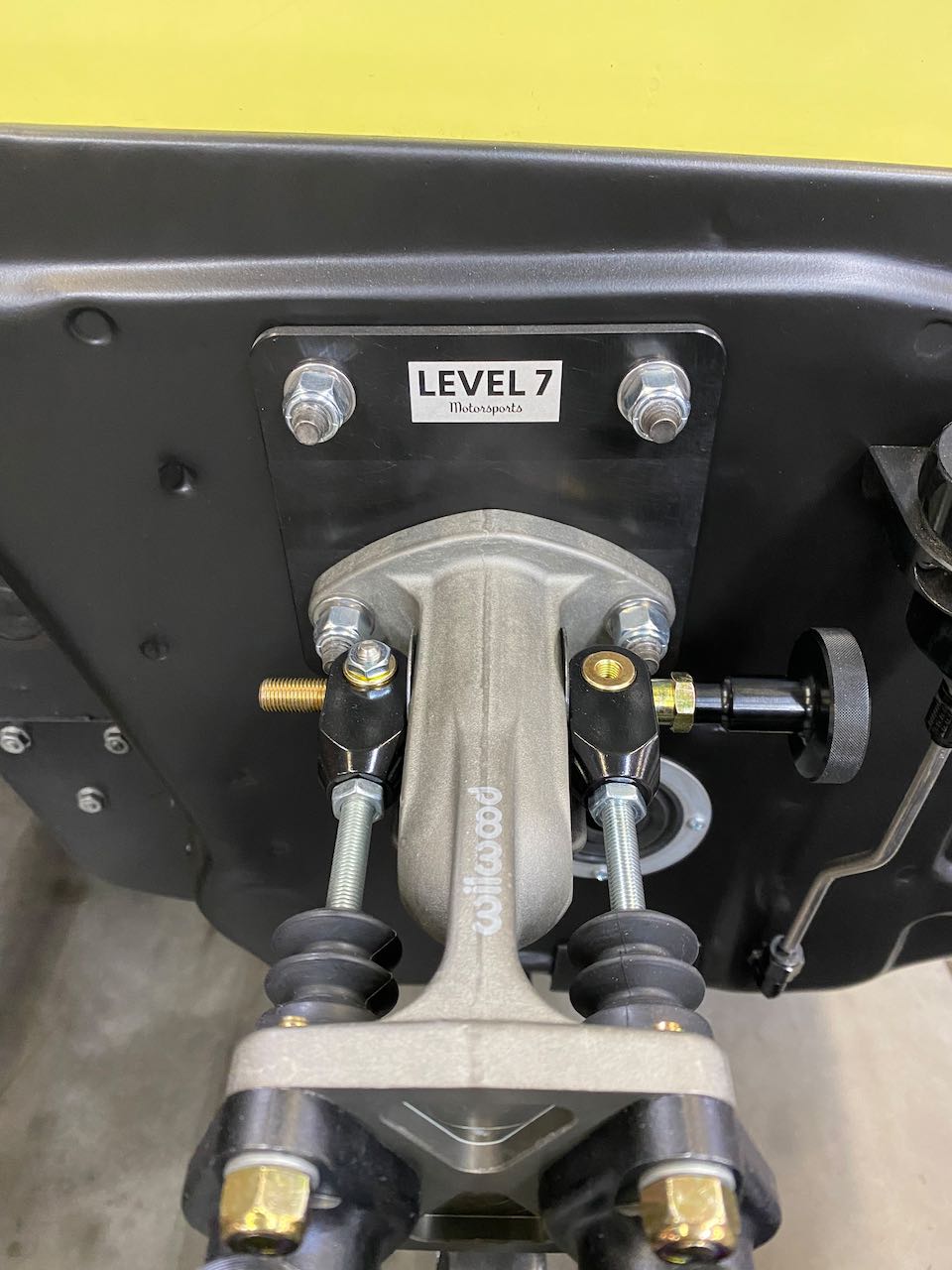 Tandem Mount Balance Bar Assembly w/  C10 Pushrod